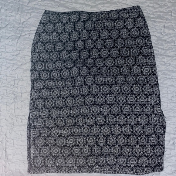 Pattern skirt - Picture 1 of 1